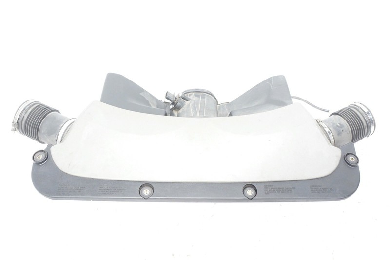 2006 2007 2008 BMW 750Li E66 CENTER AIR INTAKE CLEANER BOX WITH MASS SENSOR OEM