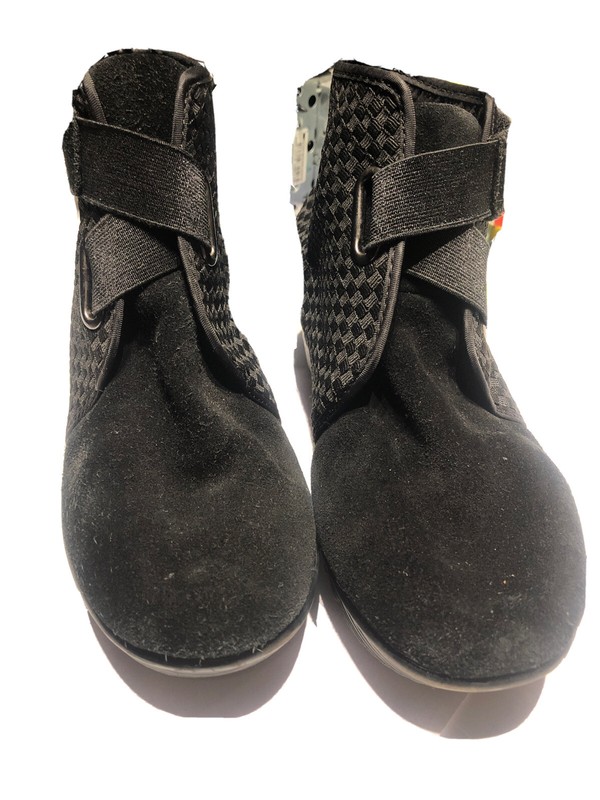 RARE Bernie Mev Black Suede/ Elastic Wedge Ankle Boots Booties Sz.37