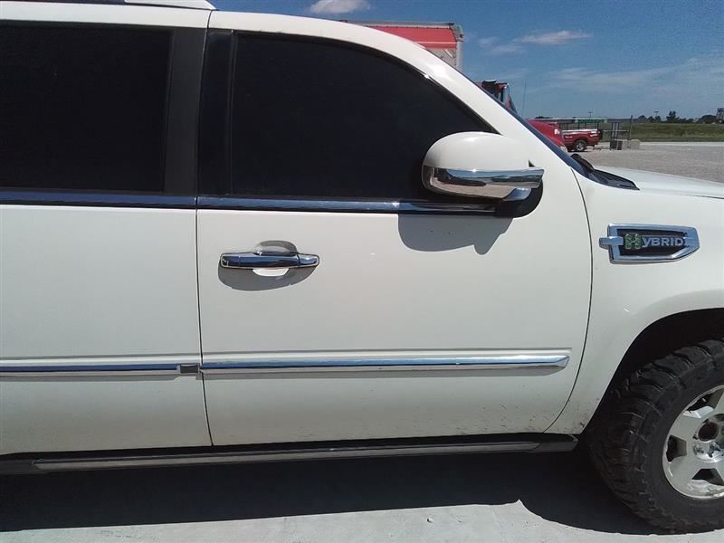 Passenger Right Front Door Fits 11-14 ESCALADE 3078845
