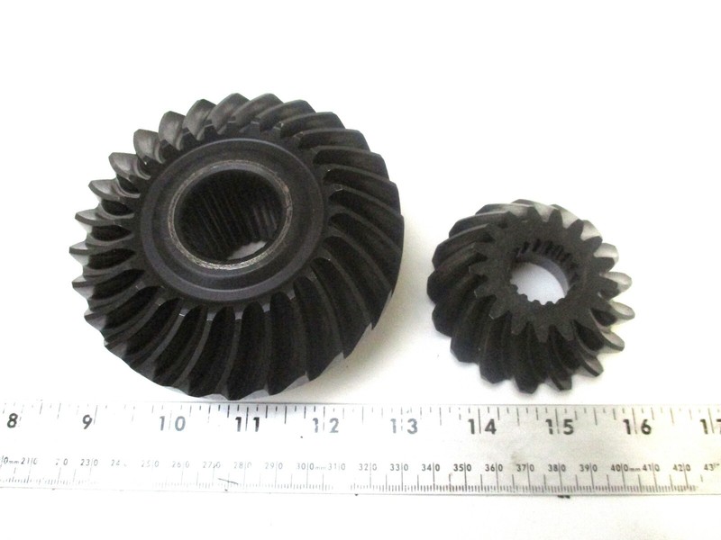 3883618 Volvo SX-A, SX-D Stern Drive Lower Unit Gear set 1.66:1 & 1.97:1 17/27T