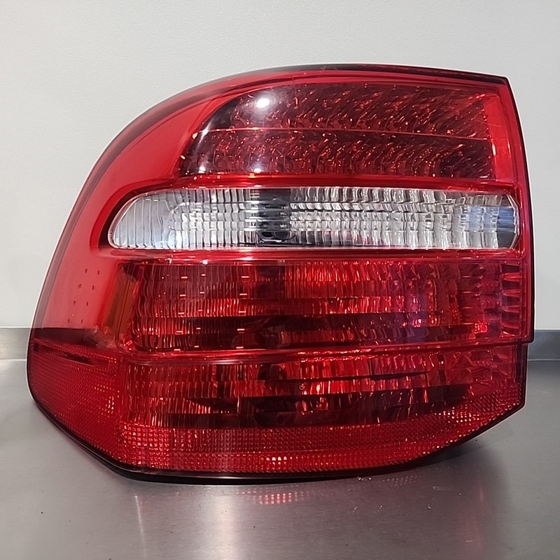 LH 2008 - 2010 Porsche Cayenne 957 Rear Left LED Tail Light OEM 7L5 945 207 A