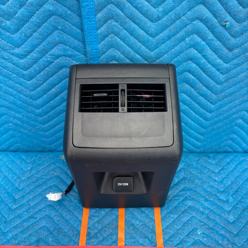 2013–2018 Toyota Avalon Rear Center Air Vent With 12V Socket OEM 5890307040