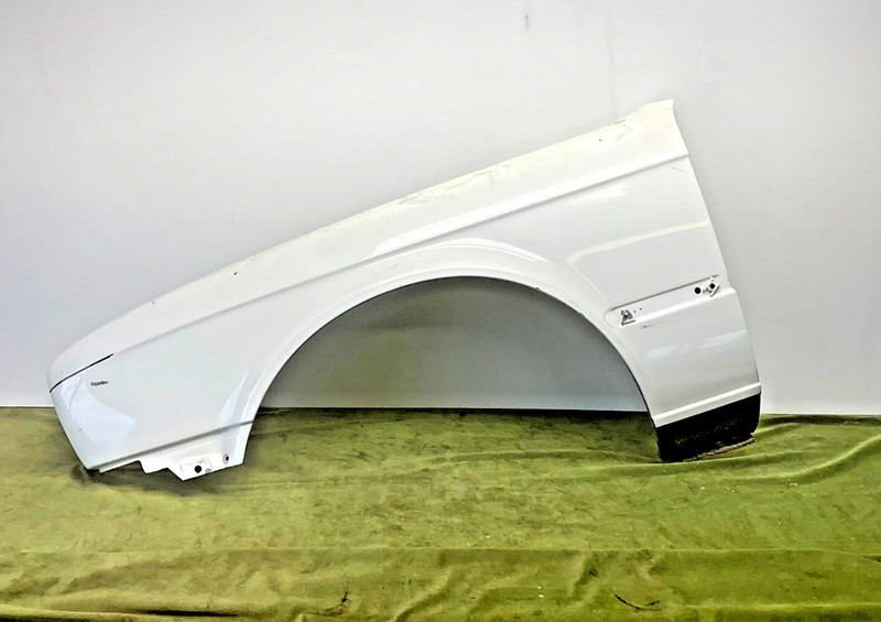 83-91 BMW E30 318i 325i 325iX 325e Front Left Side Fender Panel Alpine White OEM