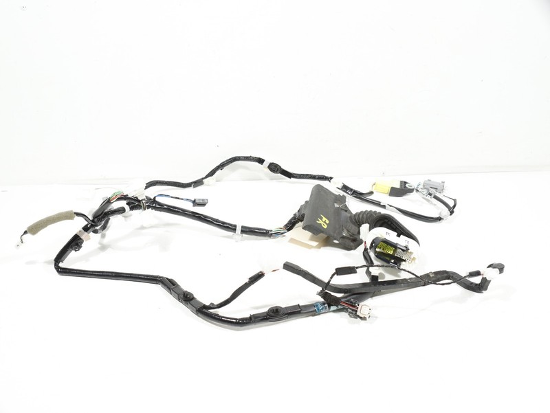 2016-2017 LEXUS IS200T Front Right Passenger Side Door Wire Wiring Harness OEM