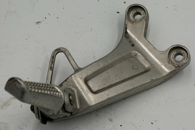 2003 Honda CBR600RR CBR 600 RR CBR600 600RR Right Rear Passenger Foot Peg Pedal