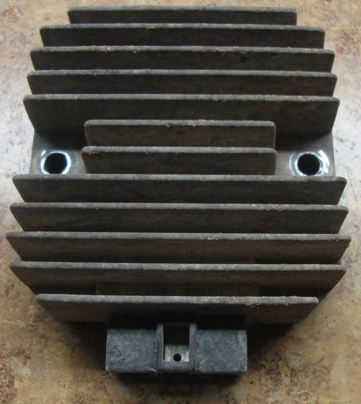 1986 Kawasaki Bayou ATV KLF 300 KLF300 4Wheeler Voltage Regulator Rectifier L1