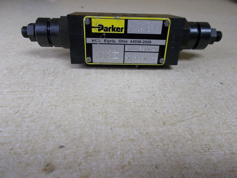 Parker FM2DDSN55 5000 PSI Hydraulic Flow Control Valve *FREE SHIPPING*