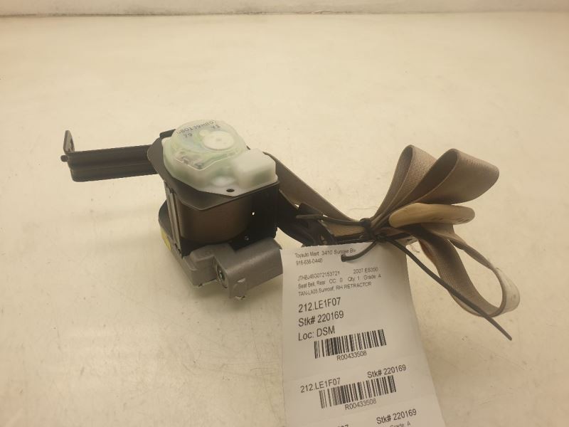2007 LEXUS ES350 PASSENGER SIDE REAR SEAT BELT ASSEMBLY