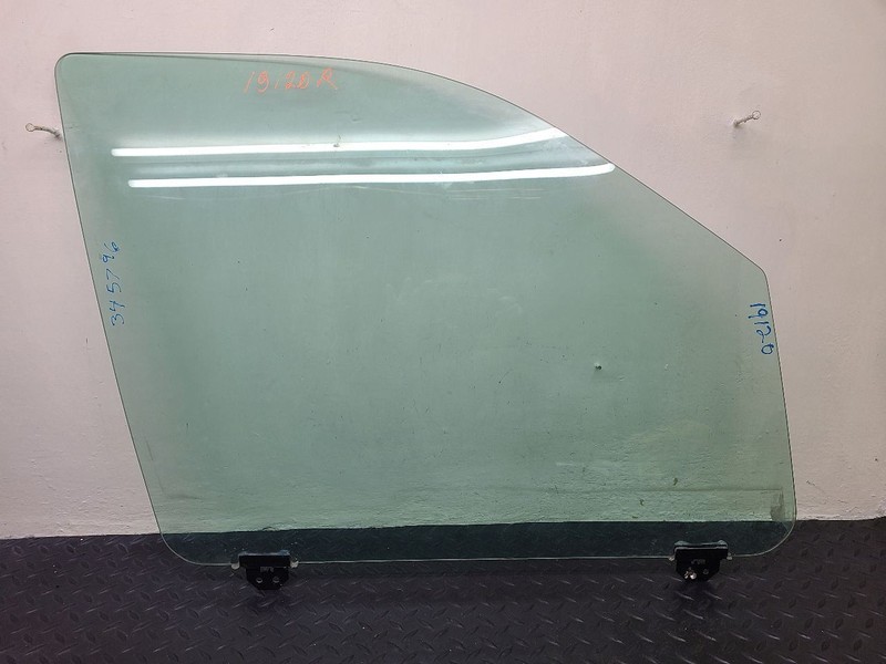 02-10 Ford Explorer Front Right Passenger Door Glass Window OEM 7L2Z-7821410-A