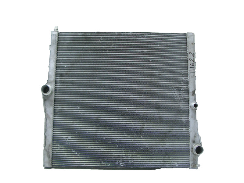 π 2010-2019 BMW X6 X5M Radiator ( Rear 4.4L Turbo ) 17117594020 OEM