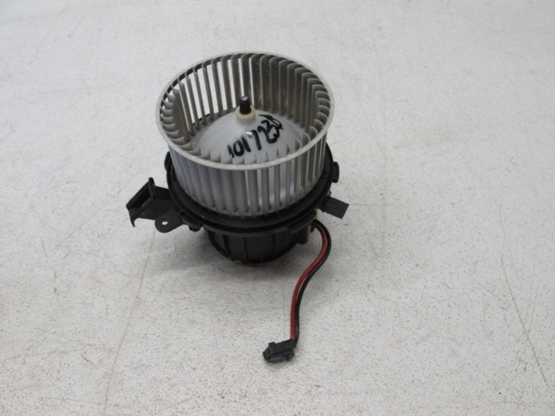 13-16 AUDI B8 A4 S5 A5 Q5 AC HEAT HEATER CLIMATE BLOWER MOTOR FAN ASSEMBLY 10172