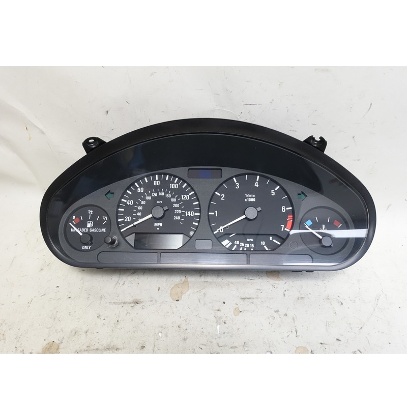 Damaged 1997-1999 BMW E36 3-Series Instrument Gauge Cluster Speedo Tach 368k OEM