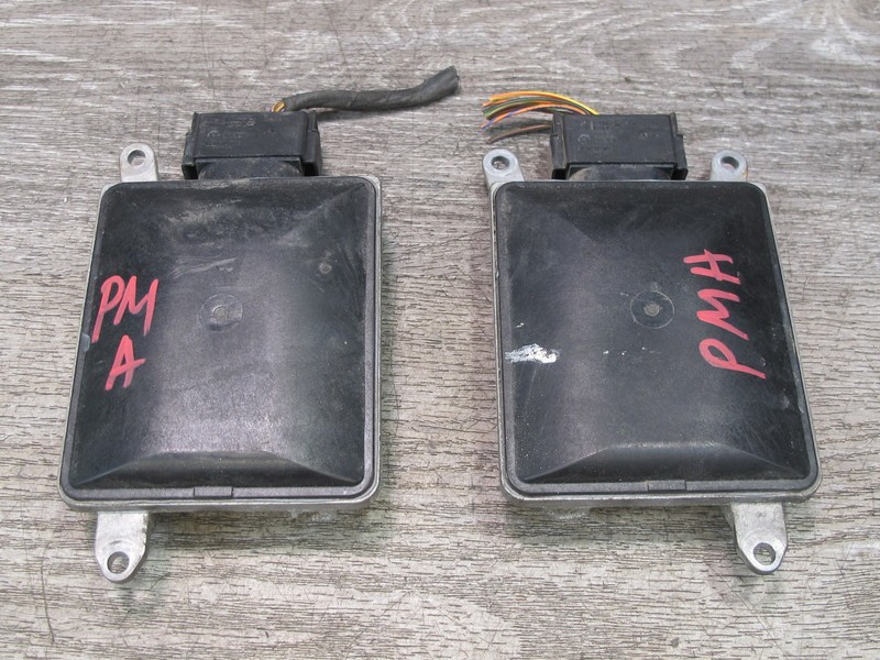 2015-2021 PORSCHE MACAN REAR LEFT & RIGHT BLIND SPOT RADAR SENSOR SET OF 2