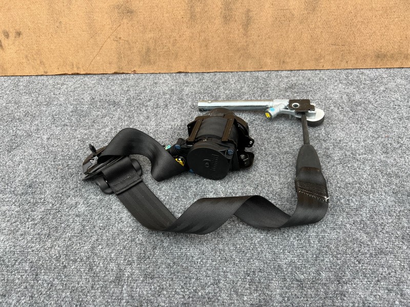 FORD BRONCO SPORT 2021-2024 OEM FRONT RIGHT PASSENGER SEAT BELT ASSEMBLY (BLACK)