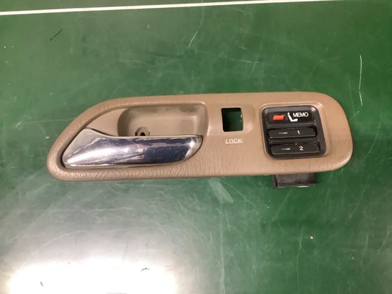 01-06 Acura MDX Left Front Inside door handle,seat memory switchBrown OEM