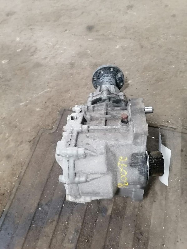Transfer Case 3.5L 6 Cylinder Fits 11-13 SORENTO 1766180