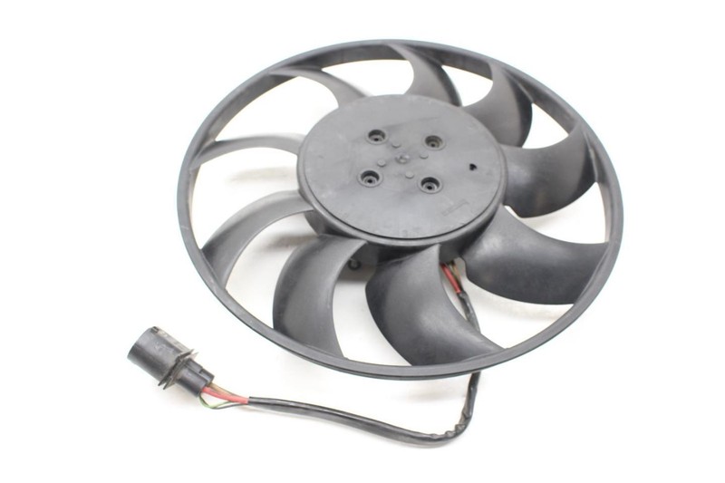 15-18 Porsche Macan 3.0L Passenger Right Side Engine Cooling Fan 95B959455A