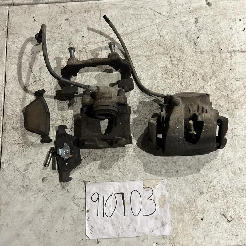 1998-2003 Mercedes E320 CLK320 CLK430 Front Brake Caliper Calipers Set of 2 OEM