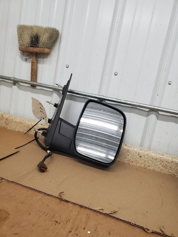 Passenger Side View Mirror Power Sail Mounted Fits 07-08 FORD E150 VAN 297329