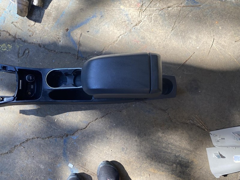 2014-2016 Ford Fiesta Sedan Front Center Console W/ Armrest Cover Cup Holder OEM