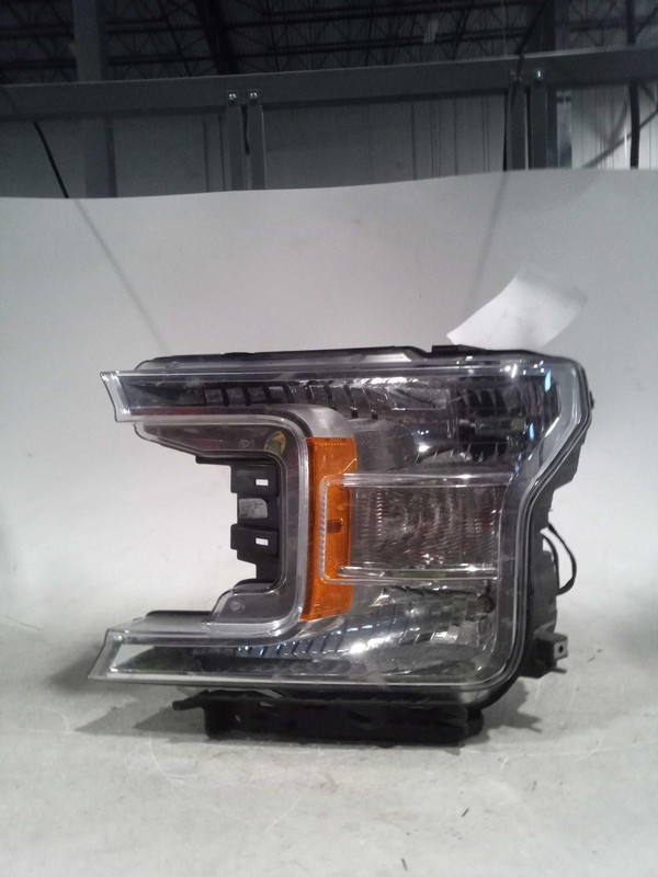 2020 Ford F150 Left Headlight Assembly White Halogen 77000 Miles OEM Replacement