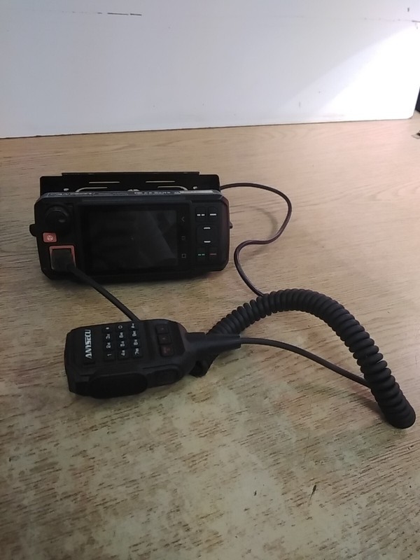 Anysecu 4G-W2Plus POC Mobile Android Network Radio W/ Microphone,Mount &...