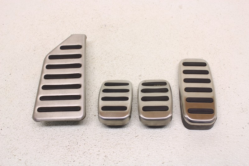 Fiat 500 Abarth Pedal Cover Set Gas Clutch Brake Pedals Oem 2012-2018