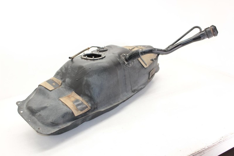 95-00 Toyota TACOMA 2.7L Fuel Tank Assembly