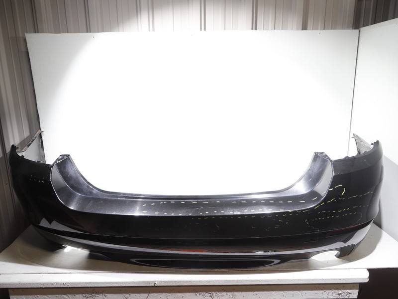 2011-2013 BMW F10 535i REAR BUMPER COVER COMPLETE NO PDC ( JET BLACK 668 ) OEM