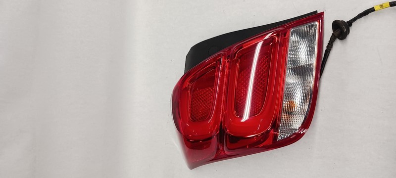 17-'22 CHEVROLET TRAX Left driver Taillight LED OEM Grade A!