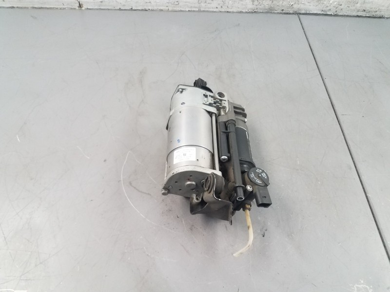 2011 Mercedes Benz AMG E 63 Air Suspension Compressor #7920 B3