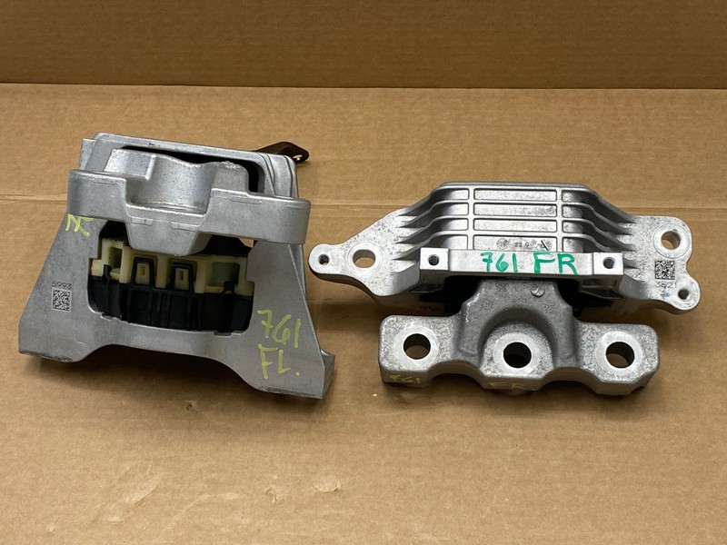 2020-2023 BUICK ENCORE GX ENGINE MOTOR MOUNT SUPPORT BRACKET OEM LOT761