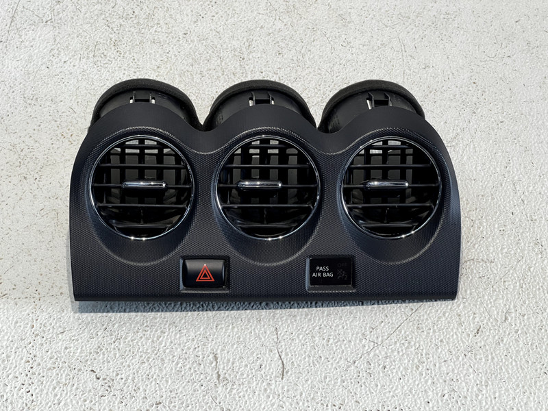 2007-2012 Nissan Altima Center Dash Vents Ac Air Heater Vent Trim Panel