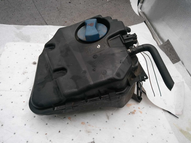 2015 Audi Q7 Engine Coolant Reservoir OEM White 3.0L 136K Miles