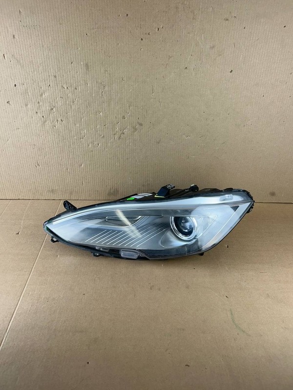 ✅OEM 12-15 Tesla Model S Left Headlight Driver Headlight 6005906-00-B /cracked