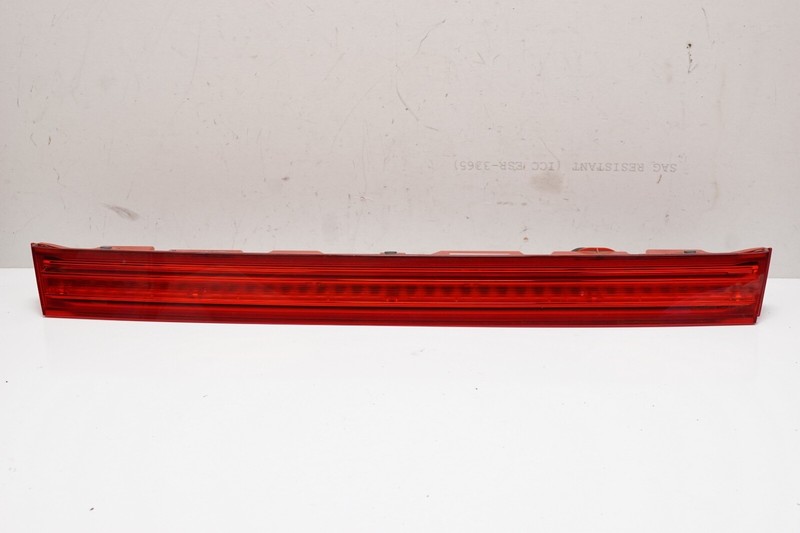 LINCOLN MKC Center Trunk Tail Lamp Tail Light Backup Lamp OEM 2015 - 2019