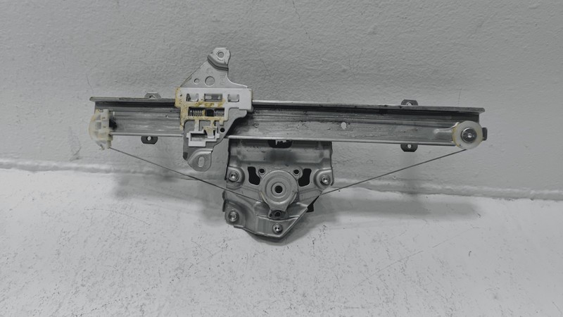 2021-2025 Nissan Rogue Rear Passenger Door Window Regulator w/Motor OEM
