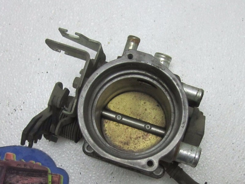 THROTTLE BODY TPS SENSOR 2.3L ENGINE MOTOR CAR for SAAB 900 94 95 96 97 98