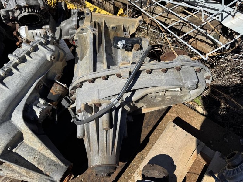 2016 FORD F250 SUPER DUTY 4X4 AUTO TRANSFER CASE OEM
