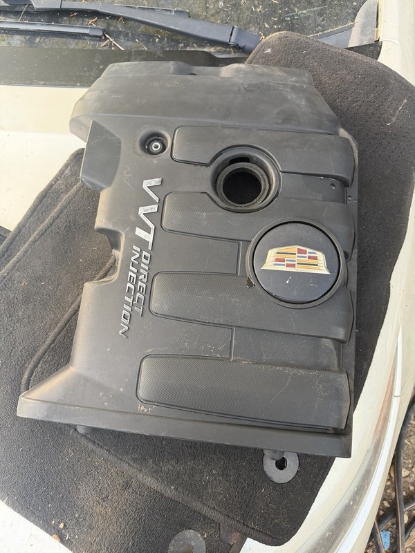 2015-2019 Cadillac CTS ATS 2.0 Engine Motor Appearance Top Cover Panel OEM
