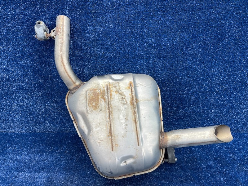 2016-2021 Honda Civic LX Sedan 2.0L Rear Exhaust Muffler Tailpipe Section OEM