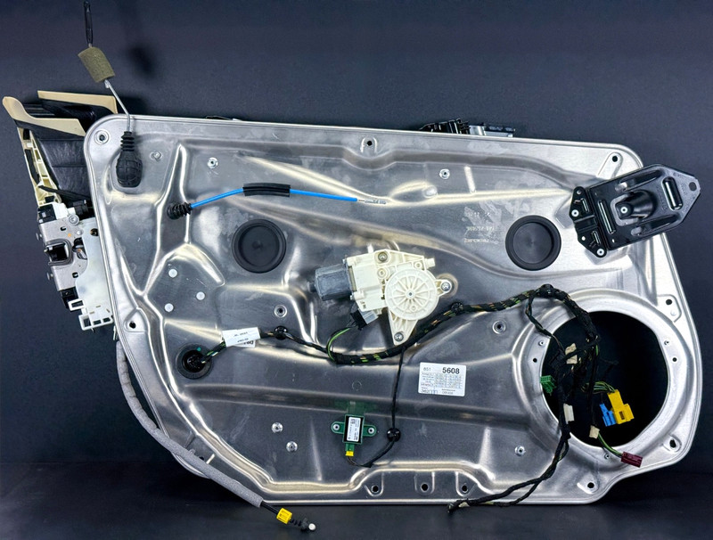✅ 2006-16 MERCEDES-BENZ E350 Sedan OEM FRONT LEFT DOOR CARRIER PLATE PANEL LH