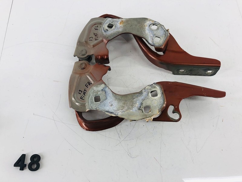 12-19 FIAT 500 FRONT RIGHT & LEFT SIDE HOOD HINGE SUPPORT MANDARIN METALLIC OEM
