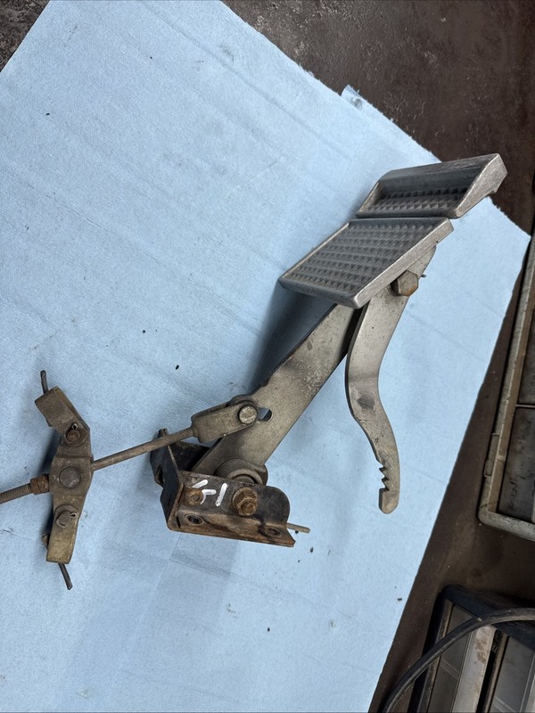 1980’s Yamaha Vintage G1 Two Stroke Golf Cart Brake Pedal Assembly