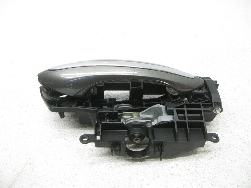 09-19 BMW F10 535i 740i M5 DOOR EXTERIOR HANDLE PASSENGER RIGHT OEM 012224