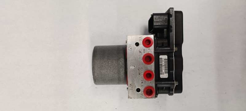 2014 AUDI A4 Anti-Lock Brake ABS AWD (Quattro) 8K0614517HA OEM 14