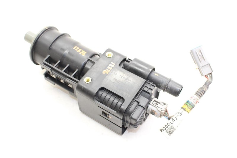 Evaporation Canister Leak Detection Pump Fits 15-21 WRX 42026VA000