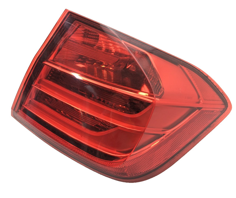 2012 2013 2014 2015 BMW 328i 335i Right Passenger Rear Tail Light OEM