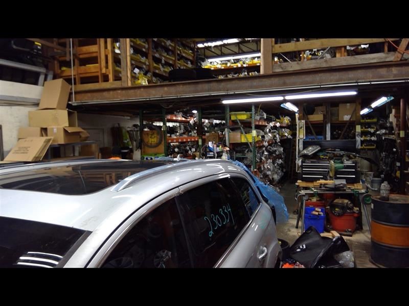 2007 2008 2009 2010 2011 2012 2013-2015 Q7 AUDI Left Luggage Rack Rail 1172359