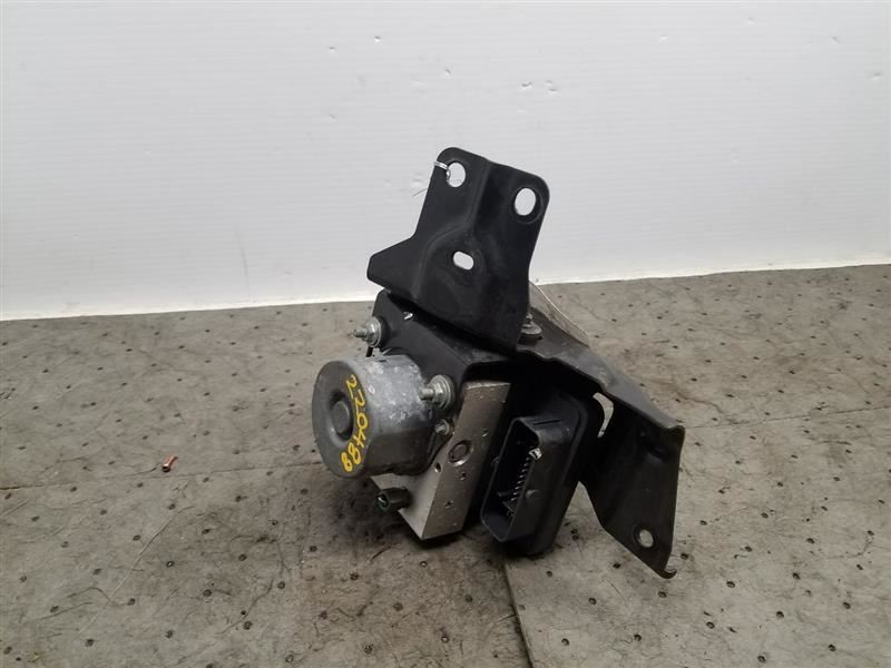 Anti-Lock Brake Part Assembly VIN K 1st Digit AWD Fits 15-16 ROGUE 1022166